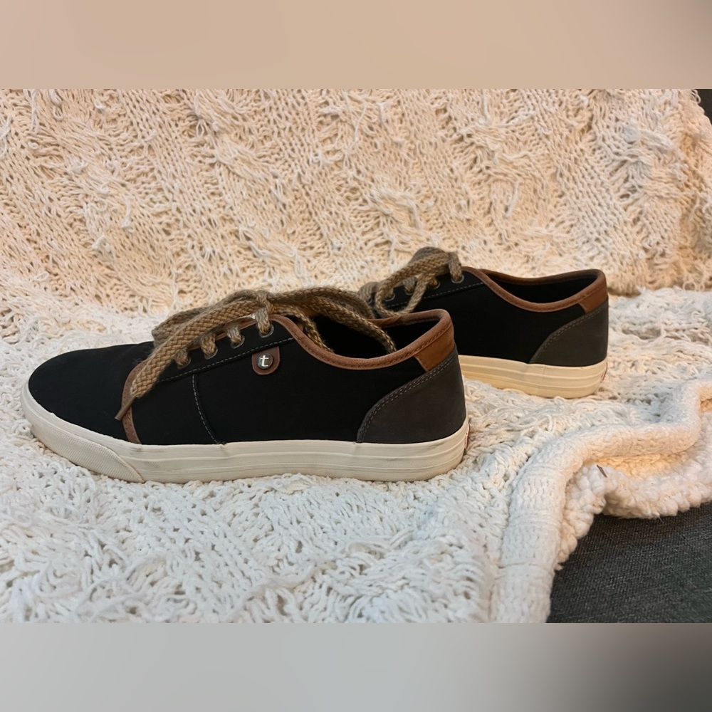 Taos Super Soul Women's Shoes